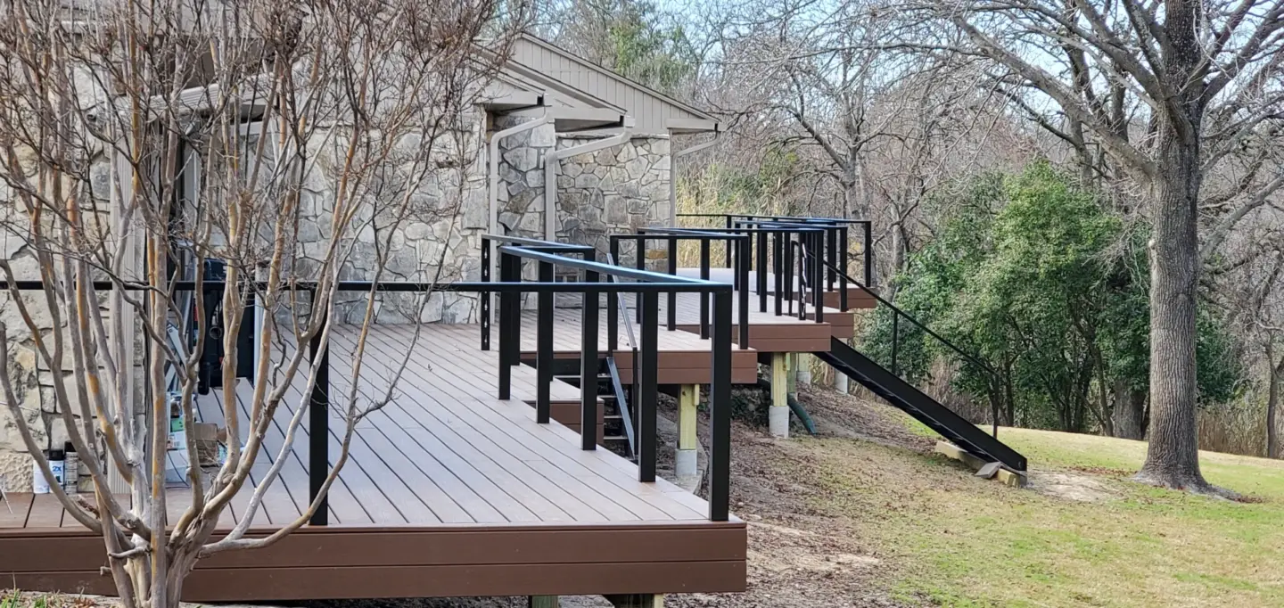 Contemporary Aluminum Railing