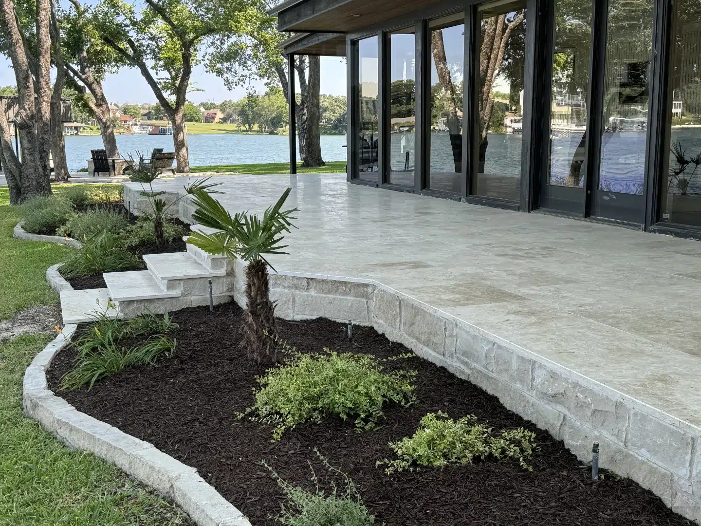 Deck Builder in Mansfield, TX | JCustom Deck and Patio