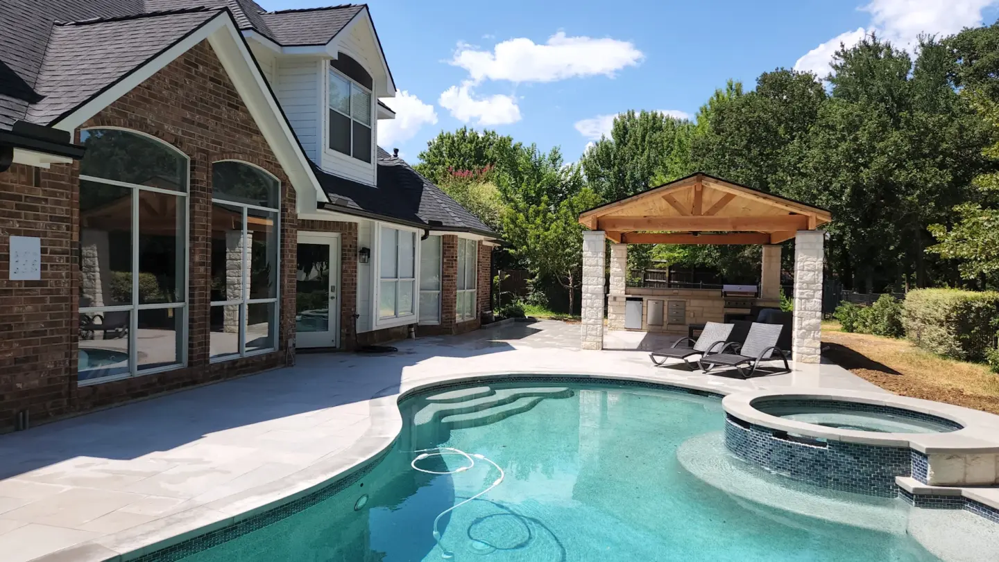 Commercial Pool Contractor in Benbrook, TX | JCustom Deck and Patio